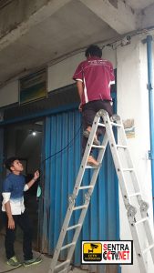 Pasang CCTV di depan area
